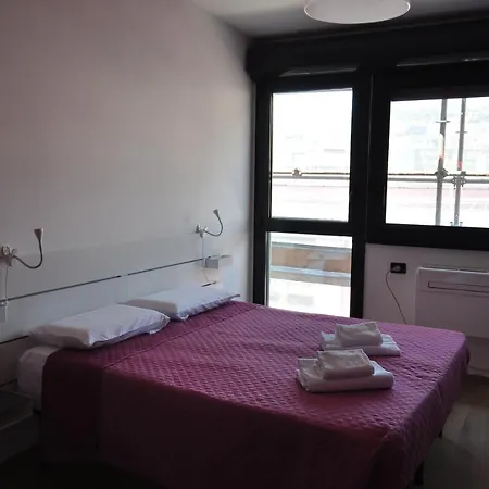 H2ome Ponte Morosini Adiacente All'acquario Con Parcheggio Su Richiesta * 热那亚