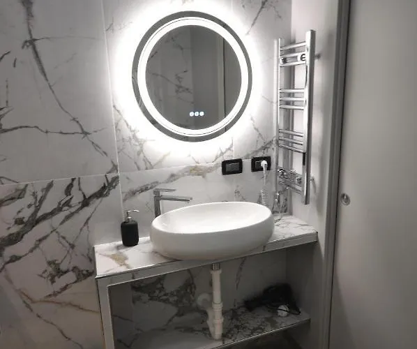 H2Ome Acquario Molo Ponte Morosini Con Parcheggio Su Richiesta Janov