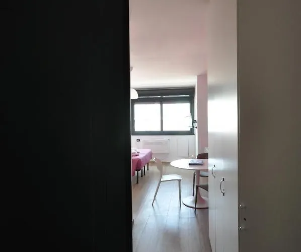 H2Ome Acquario Molo Ponte Morosini Con Parcheggio Su Richiesta Janov